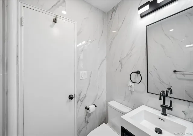 2nd image of 226-26 Union Turnpike, Oakland Gardens, NY 11364