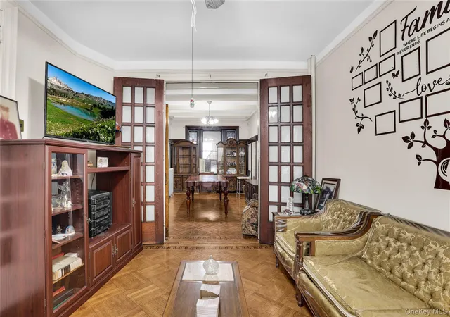 Photo 2 of Sale Pending at 2161 Walton Ave, Bronx, NY 10453 | MLS# 941491 | Listing updated on 2026-02-01