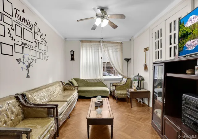 Photo 3 of Sale Pending at 2161 Walton Ave, Bronx, NY 10453 | MLS# 941491 | Listing updated on 2026-02-01