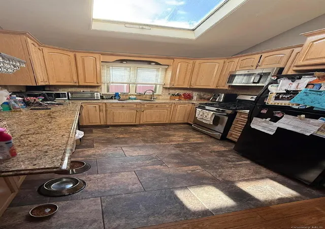 Photo 3 of Multi family home for sale at 158 40 96th Street, Howard Beach, NY 11414 | MLS# 941525 | Listing updated on 2026-04-07