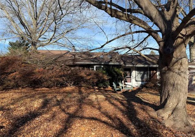 4th image of 201 Frost Pond Rd, Glen Cove, NY 11542 | MLS# 941586