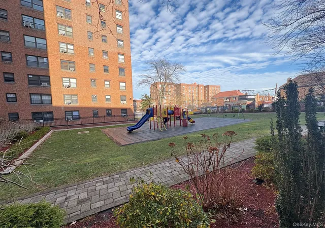 17th image of 99 05 63rd Dr #11R, Rego Park, NY 11374 | MLS# 941704