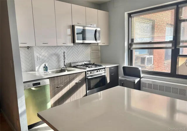 Photo 4 of House for sale at 99-05 63rd Drive #11R, Rego Park, NY 11374 | MLS# 941704 | Listing updated on 2026-09-29