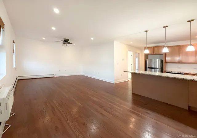 Photo 3 of Condo for sale at 183 Beach 100th St #6B, New York, NY 11694 | MLS# 941831 | Listing updated on 2026-09-20