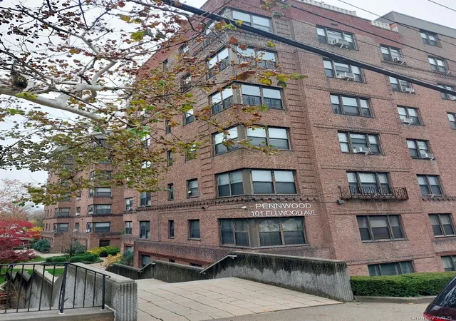 Homes for sale in Mount Vernon, NY | 101 Ellwood Ave #6H, Mount Vernon, NY 10552 | MLS# 941854