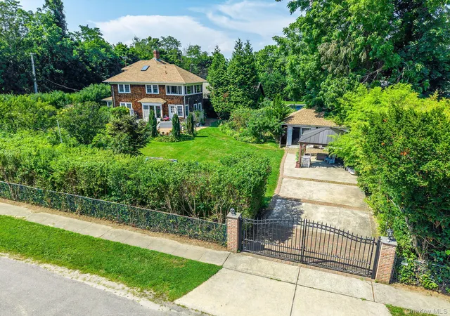 Single family home for sale at 1025 9th Street, Southold, NY 11944 | MLS# 942025