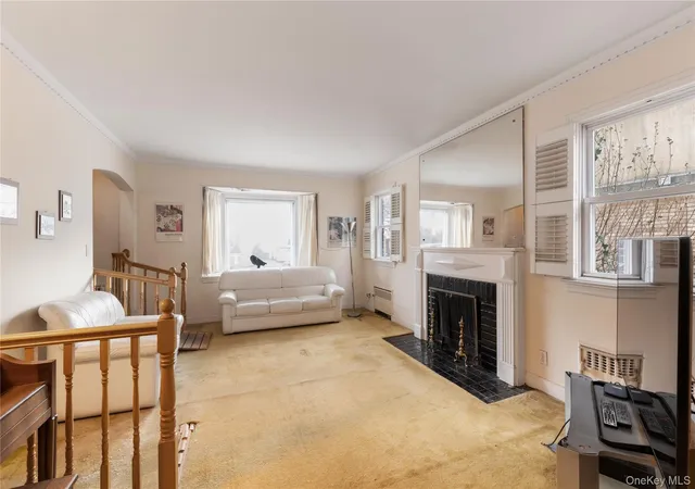 Photo 4 of Sale Pending at 18547 80th Road, Jamaica, NY 11432 | MLS# 942243 | Listing updated on 2026-03-14