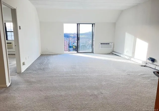 3rd image of 66-07 242Nd St, New York, NY 11362