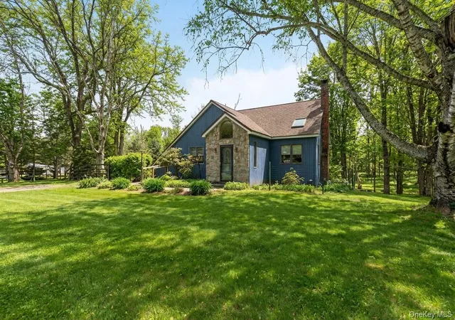 Photo 2 of Single family home for sale at 58 Wildwood Dr, Fallsburg, NY 12779 | MLS# 942390 | Listing updated on 2026-10-13