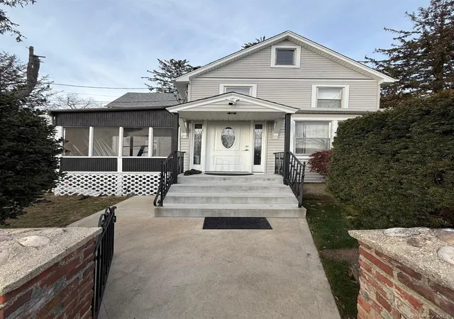 1st image of 41 Stone Ave, North Babylon, NY 11703 | MLS# 942628