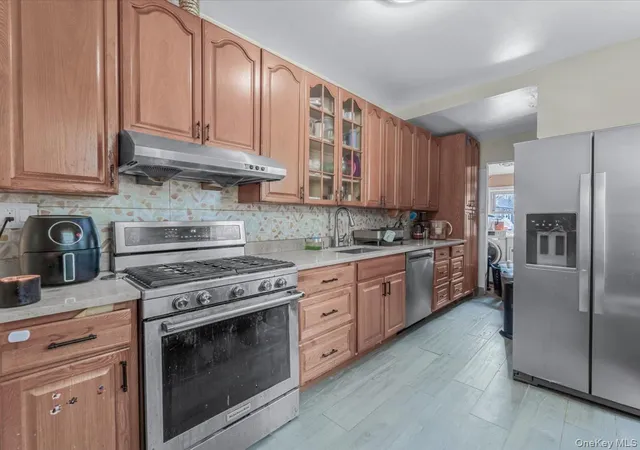 Photo 4 of Single family home for sale at 97-36 110 Street, South Richmond Hill, NY 11419 | MLS# 942713 | Listing updated on 2026-09-25