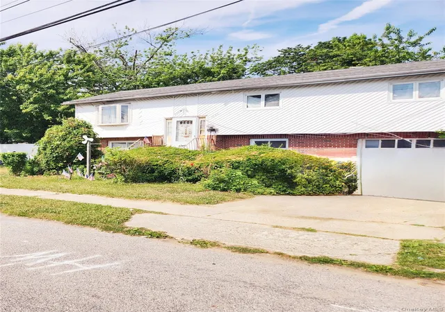 Photo 3 of Sale Pending at 1090 Pinebrook, West Hempstead, NY 11552 | MLS# 942802 | Listing updated on 2026-09-21