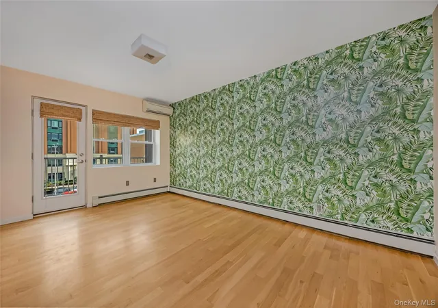 3rd image of 251 W Broadway, Long Beach, NY 11561