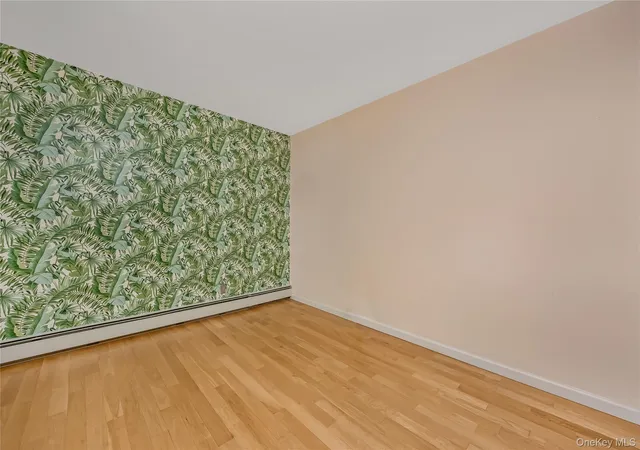 5th image of 251 W Broadway, Long Beach, NY 11561
