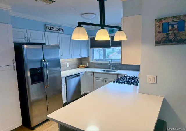 4th image of 129 Nassau Ln, Island Park, NY 11558 | MLS# 943200