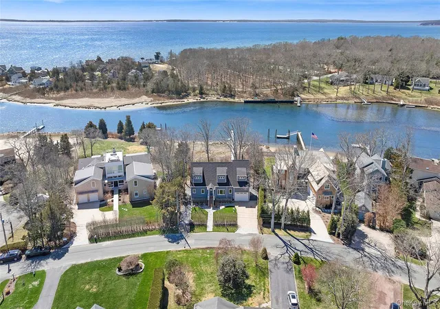 3rd image of 2280 Deep Hole Dr, Southold, NY 11952 | MLS# 943316