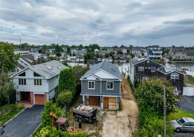 2nd image of 750 Shore Walk, Lindenhurst, NY 11757 | MLS# 943358