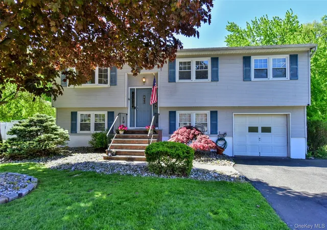 1st image of 33 Nordica Cir, Stony Point, NY 10980 | MLS# 943631