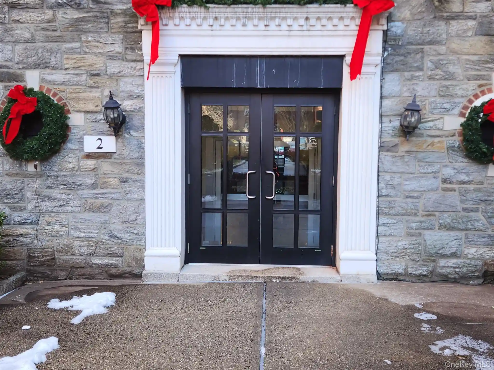 Listing Photo 2 - Condo for sale in 2 Fisher Dr located at 2 Fisher Dr, Mount Vernon, NY 10550 - Unit #D101