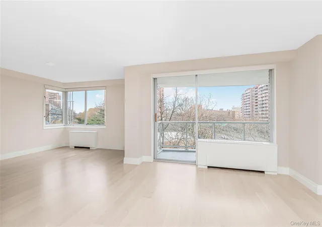 Photo 1 of House for sale at 3333 Henry Hudson Pkwy #5S, New York, NY 10463 | MLS# 943662 | Listing updated on 2026-10-28