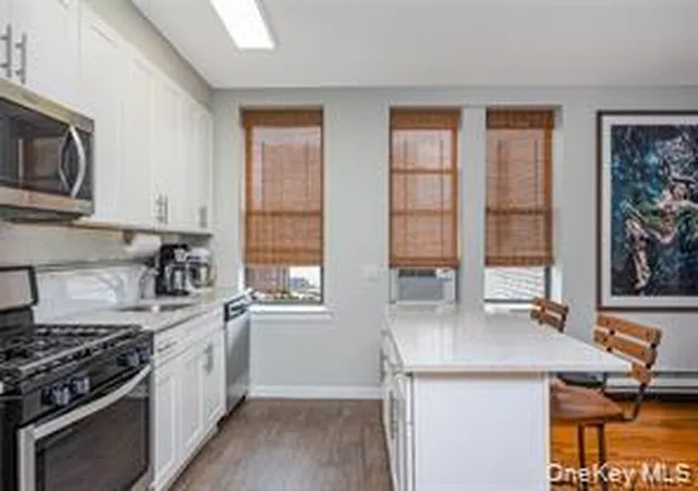 Photo 1 of Condo for sale at 25 W Broadway #204, Long Beach, NY 11561 | MLS# 943767 | Listing updated on 2026-10-06
