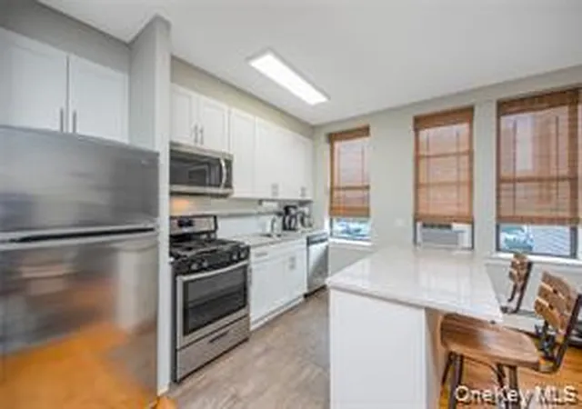 Photo 2 of Condo for sale at 25 W Broadway #204, Long Beach, NY 11561 | MLS# 943767 | Listing updated on 2026-10-06