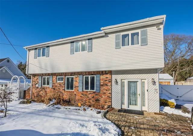3rd image of 5 Joy Rd, Selden, NY 11784 | MLS# 943890