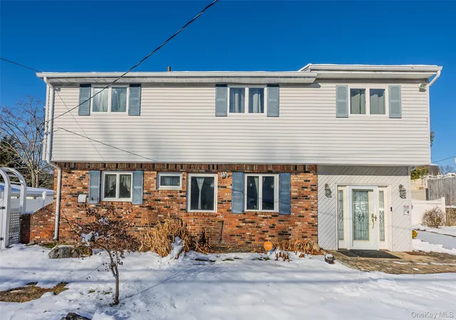 4th image of 5 Joy Rd, Selden, NY 11784 | MLS# 943890