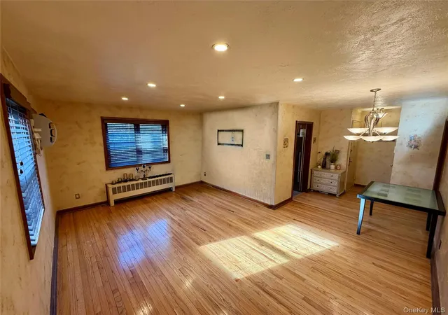 2nd image of 155 17 81st St #4, Howard Beach, NY 11414 | MLS# 943894