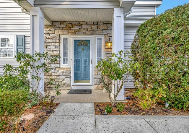 2nd image of 477 Woodscreek Ct, Moriches, NY 11955 | MLS# 944397