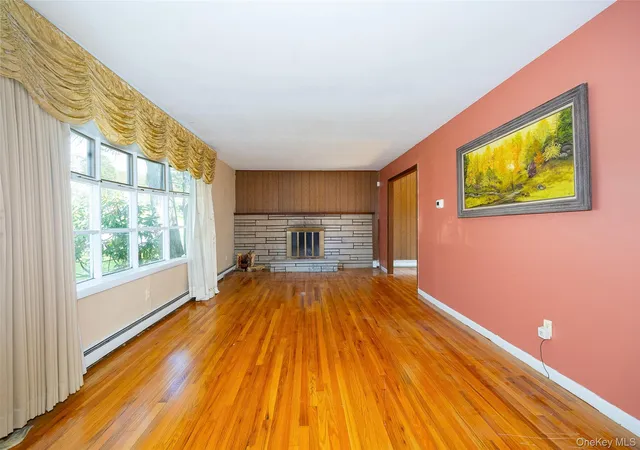 Photo 2 of Sale Pending at 59 Carriage Hl Ln, Poughkeepsie, NY 12603 | MLS# 944459 | Listing updated on 2026-08-09