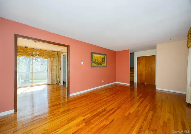 Photo 3 of Sale Pending at 59 Carriage Hl Ln, Poughkeepsie, NY 12603 | MLS# 944459 | Listing updated on 2026-08-09