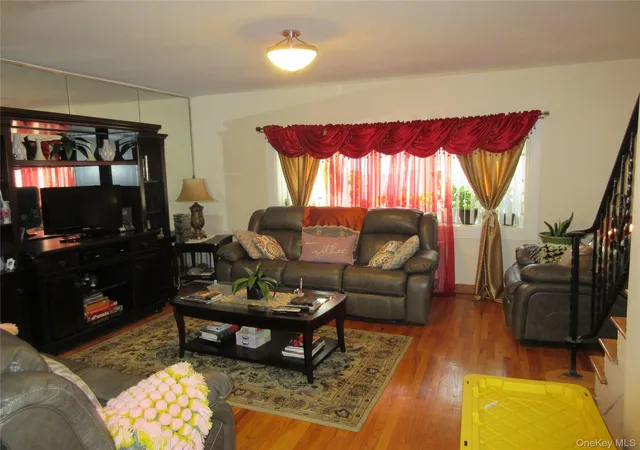 Photo 2 of Single family home for sale at 3228 Tenbroeck Ave, Bronx, NY 10469 | MLS# 944486 | Listing updated on 2026-06-30