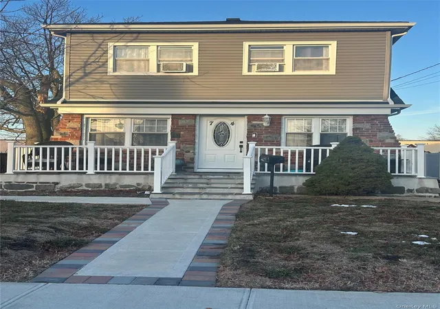 House for sale at 74 Davis St, East Rockaway, NY 11518 | MLS# 944538 | Listing updated on 2026-02-08