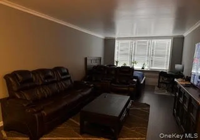 4th image of 1874 Pelham Pkwy S #5C, Bronx, NY 10461 | MLS# 944577