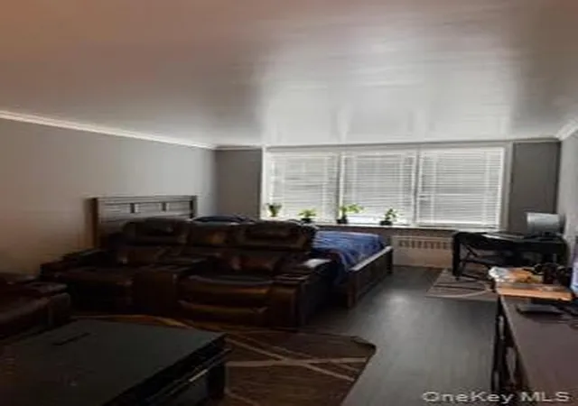 5th image of 1874 Pelham Pkwy S #5C, Bronx, NY 10461 | MLS# 944577