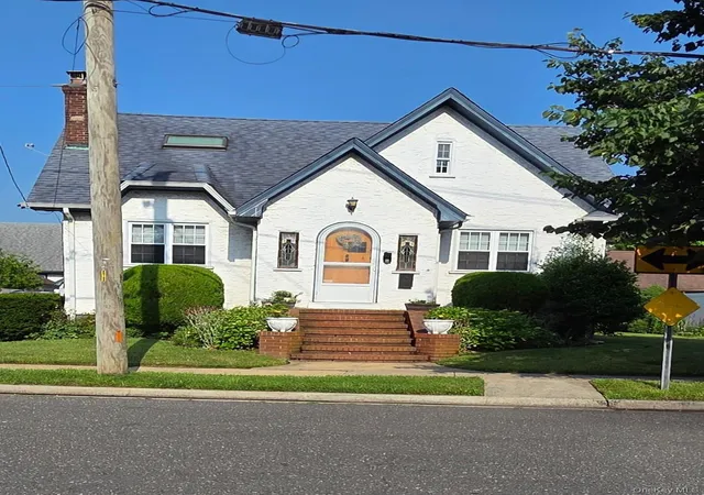 Single family home for sale at 80 Dobson Ave, Merrick, NY 11566 | MLS# 944739 | Listing updated on 2026-06-18