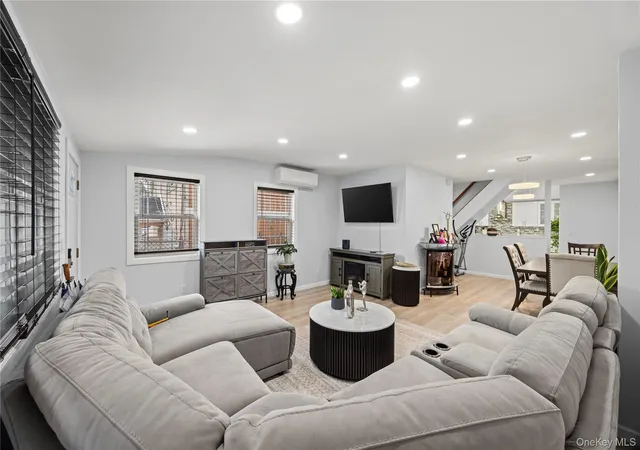 Photo 3 of Sale Pending at 1805 Lacombe Ave, Bronx, NY 10473 | MLS# 944883 | Listing updated on 2026-04-23