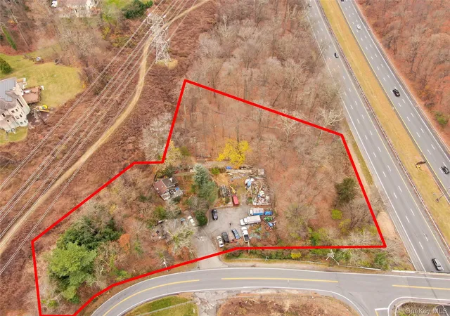 1st image of 451 Underhill Rd, Scarsdale, NY 10583 | MLS# 945065