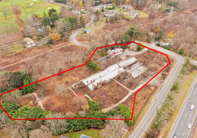 5th image of 451 Underhill Rd, Scarsdale, NY 10583 | MLS# 945065