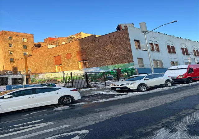 1st image of 1925 Grand Concourse, Bronx, NY 10453 | MLS# 945162