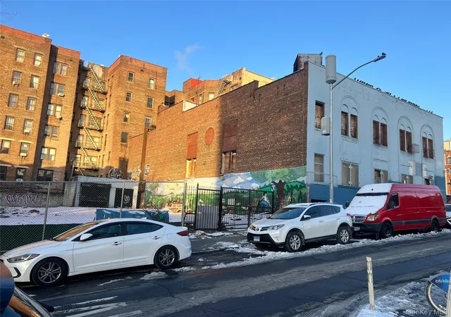 5th image of 1925 Grand Concourse, Bronx, NY 10453 | MLS# 945162