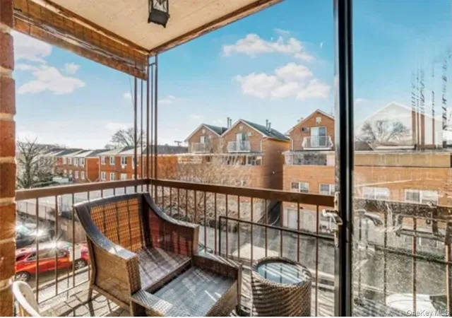 4th image of 46-12 161St St #2C, Flushing, NY 11358 | MLS# 945182