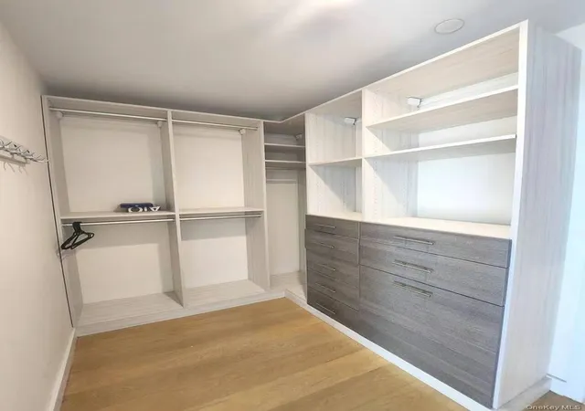 4th image of 131-01 40 Rd #19Z, Flushing, NY 11354 | MLS# 945187