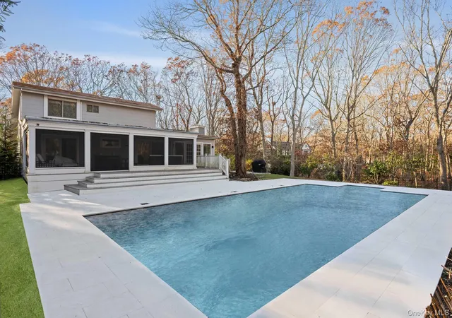 Photo 3 of Single family home for sale at 1824 Majors Path, Southampton, NY 11968 | MLS# 945253 | Listing updated on 2026-06-12