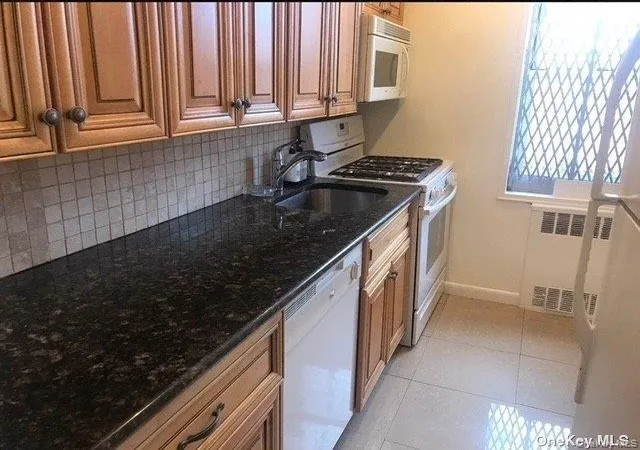 Listing Photo 4 - Condo for sale in building located at 8115 35Th Ave, New York, NY 11432 - Unit #6