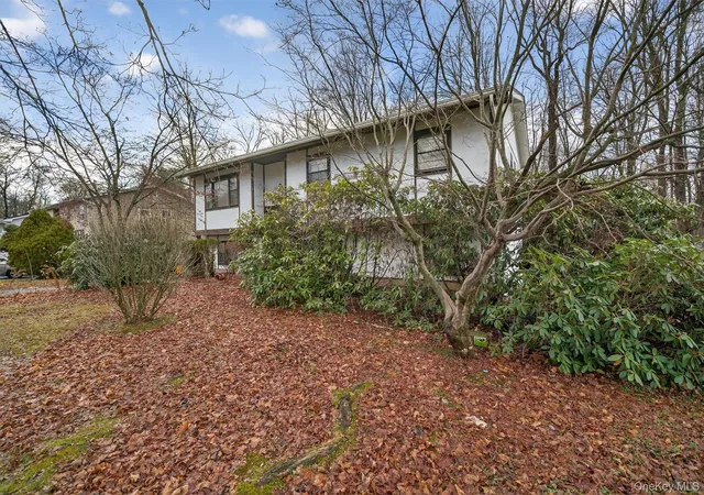 2nd image of 53 Mallory Rd, Spring Valley, NY 10977 | MLS# 945508