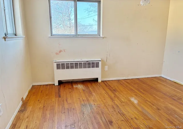 33rd image of 3186 Grand Ave, Hempstead, NY 11510 | MLS# 945600