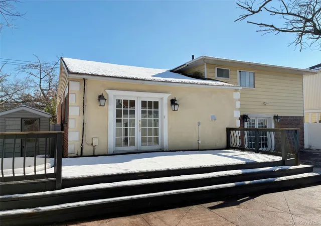 5th image of 3186 Grand Ave, Hempstead, NY 11510 | MLS# 945600