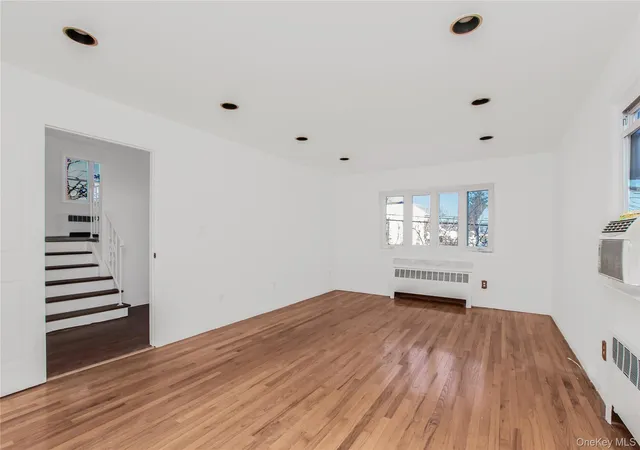 Photo 3 of Sale Pending at 305 Glenbrook Ave, Yonkers, NY 10705 | MLS# 945866 | Listing updated on 2026-03-04